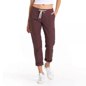 Vuori women’s ripstop pants, size small (long) Chestnut (purple-brown)